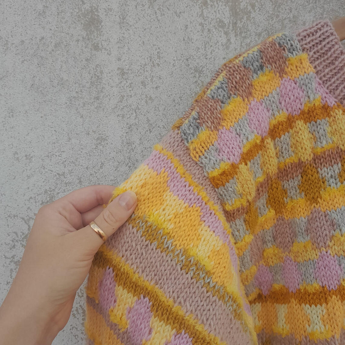 Contemporary knitting with creative and free colorwork charts for knitters and crocheters.